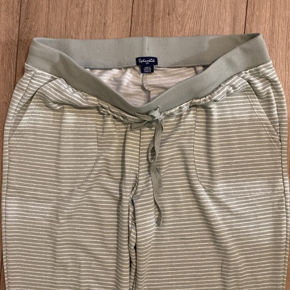 Spendid Mint Green Lounge Set - Picture 9 of 10